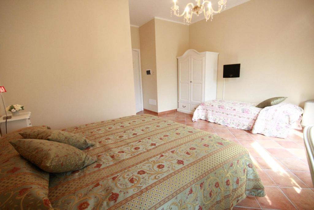 Locanda San Giorgio Neviglie ภายนอก รูปภาพ