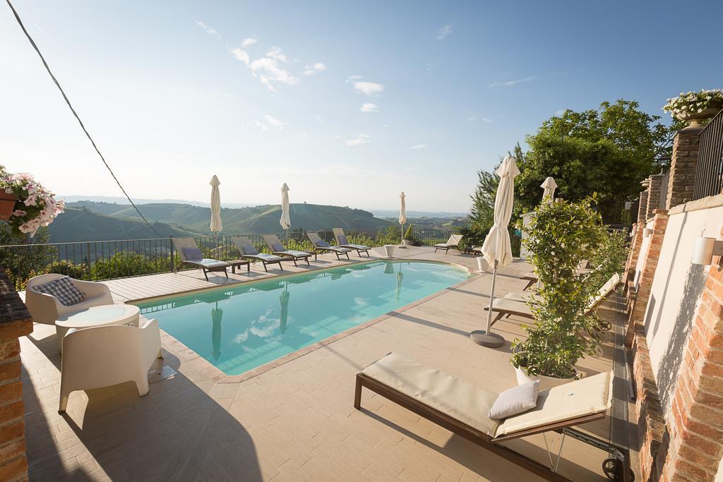 Locanda San Giorgio Neviglie ภายนอก รูปภาพ