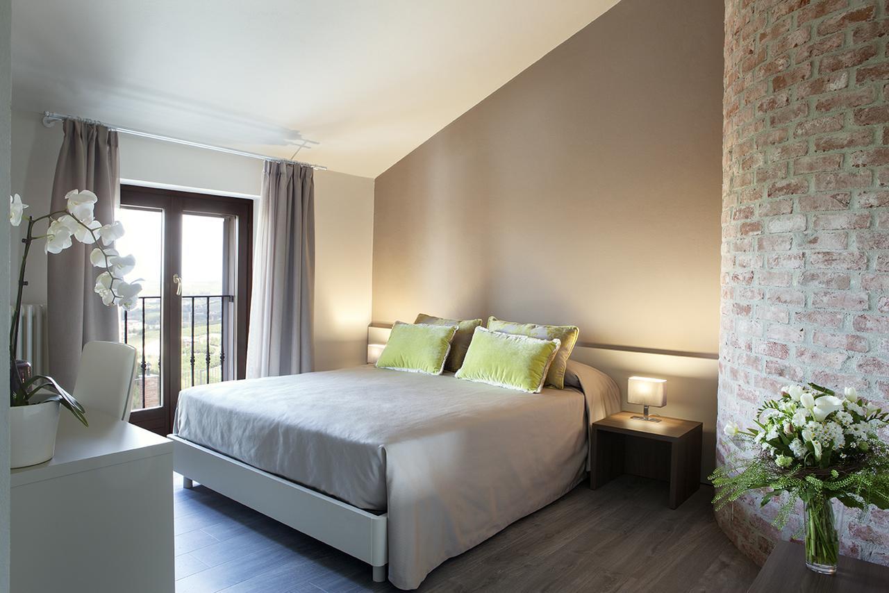 Locanda San Giorgio Neviglie ภายนอก รูปภาพ