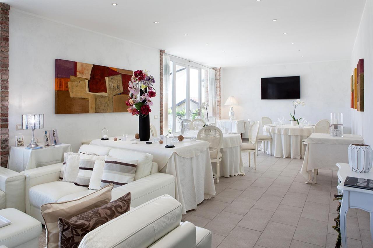 Locanda San Giorgio Neviglie ภายนอก รูปภาพ